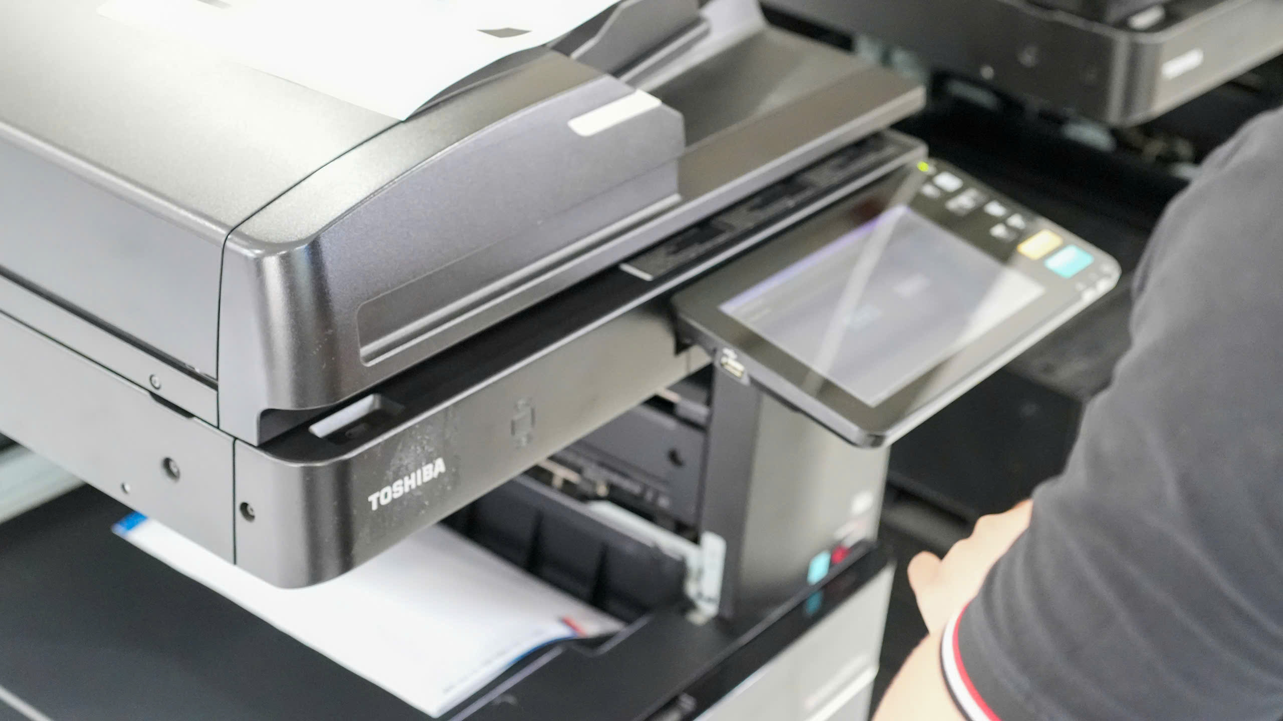 Vì sao nên thuê máy photocopy màu thay vì mua? Vì sao nên thuê máy photocopy màu thay vì mua?